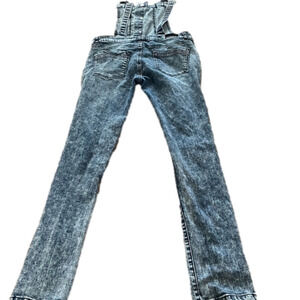 JC JQ distressed jean overalls, size large, adjustable suspenders